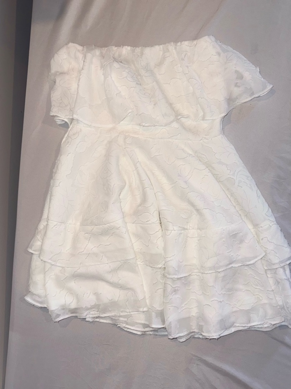 Lulu's True Lover Strapless Floral White Tiered Ruffle Mini Dress Size Small - Picture 4 of 16